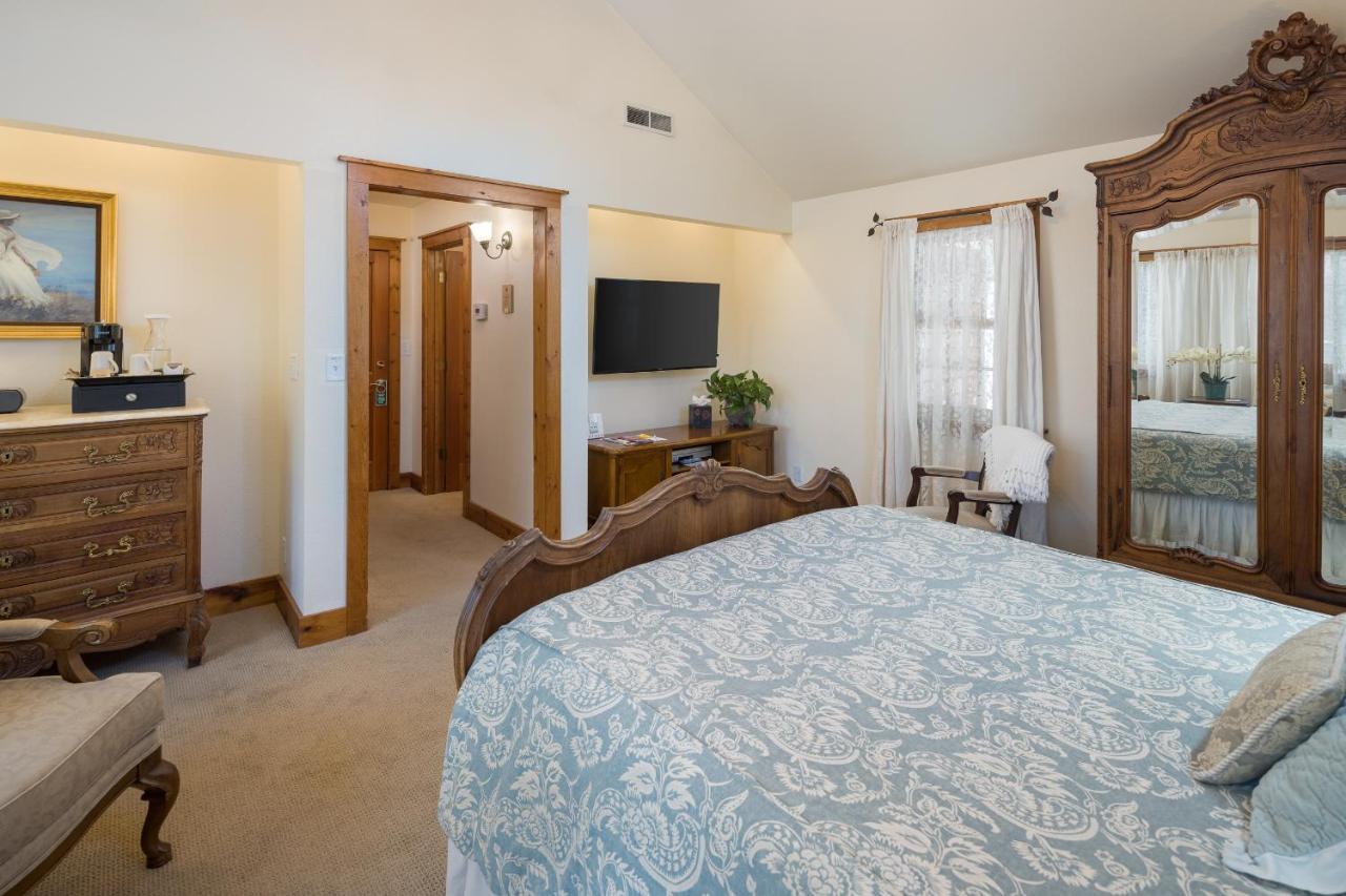 Sunflower Hill Inn Моуаб Екстериор снимка